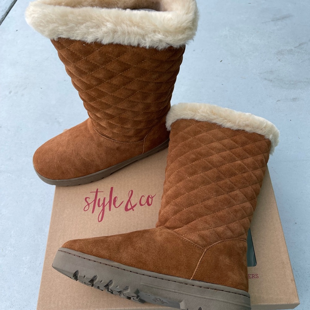 Style & Co Uppers Never Worn Size 8